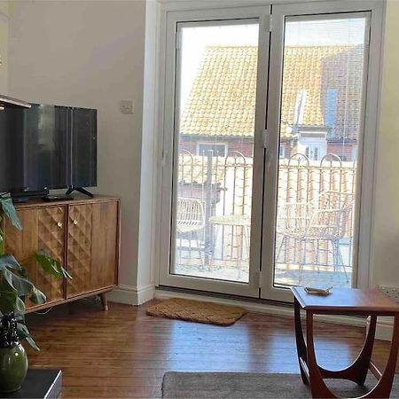 Abbey View Cottage 휫비 외부 사진